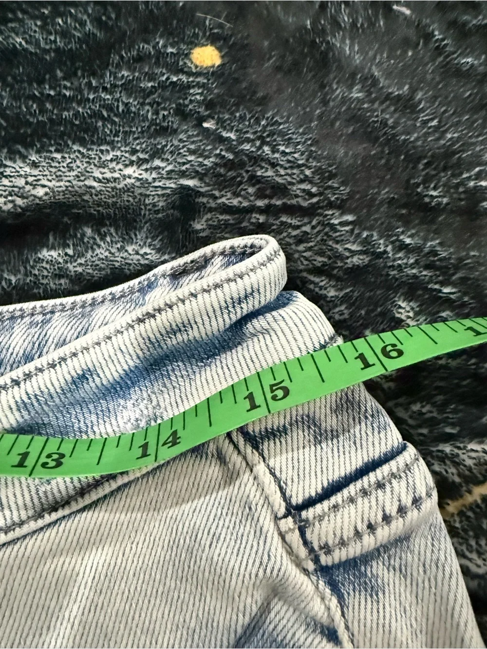 Petra 153 light wash frayed jeans 11/29